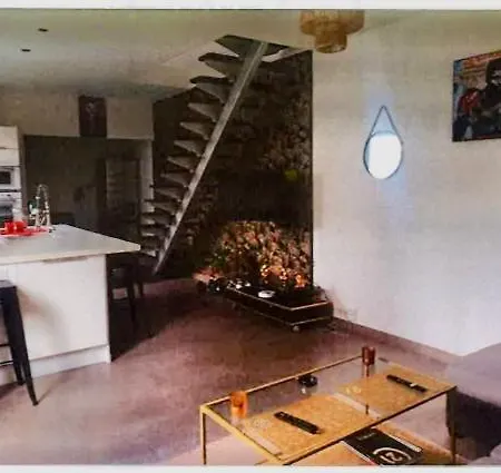 Les Lichens Apartman *